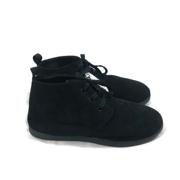 Brand new Bobbie Brooks Black Booties - Picture 3 of 7